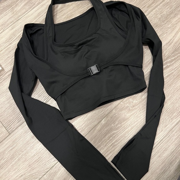 New long sleeve active wear top - Picture 6 of 8